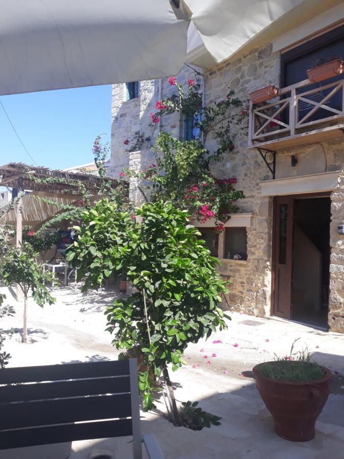Kritikies1 Apartment Pitsidia Bagian luar foto